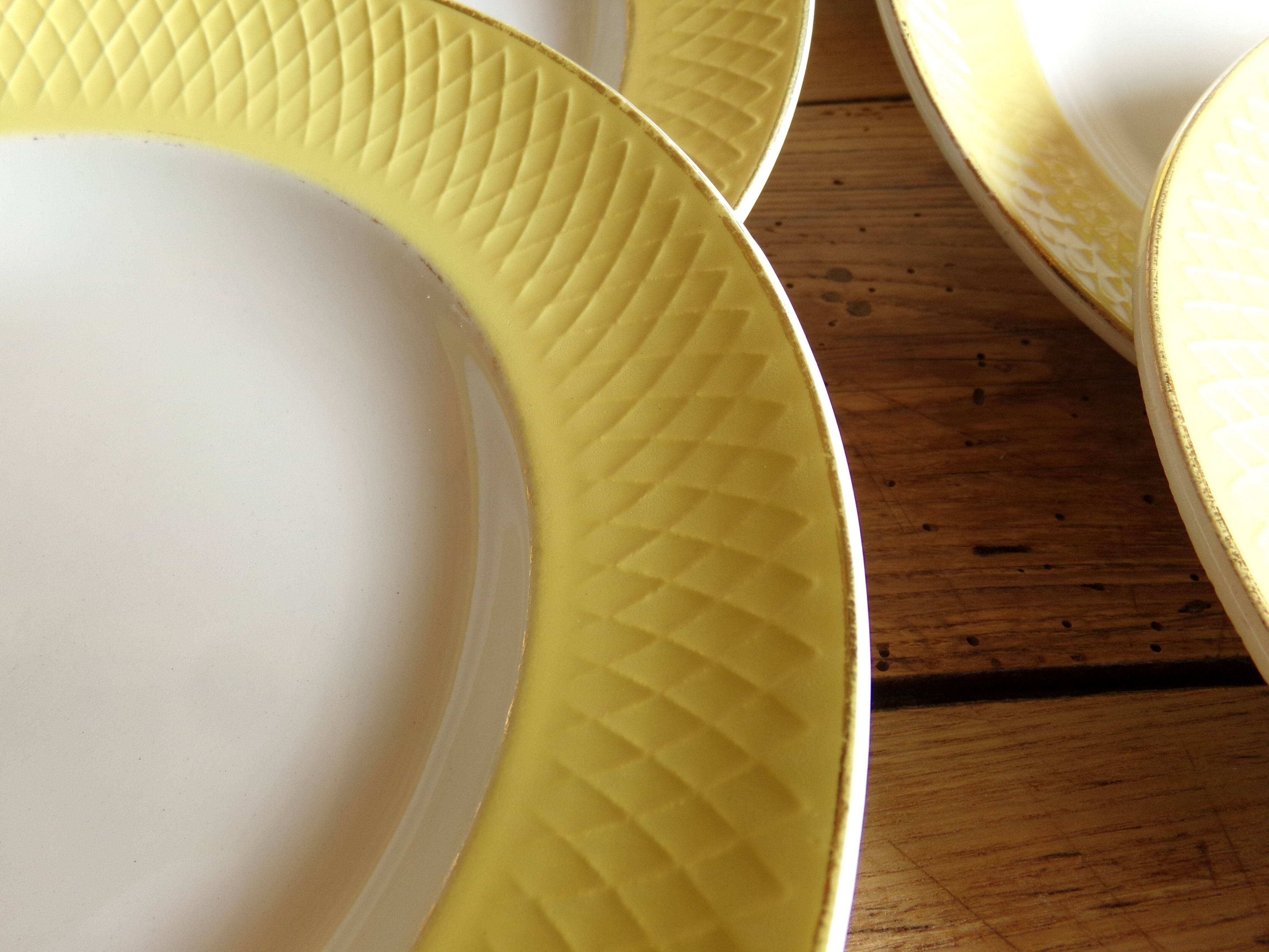 6 hollow earthenware plates - Orchies - Moulin des Loups