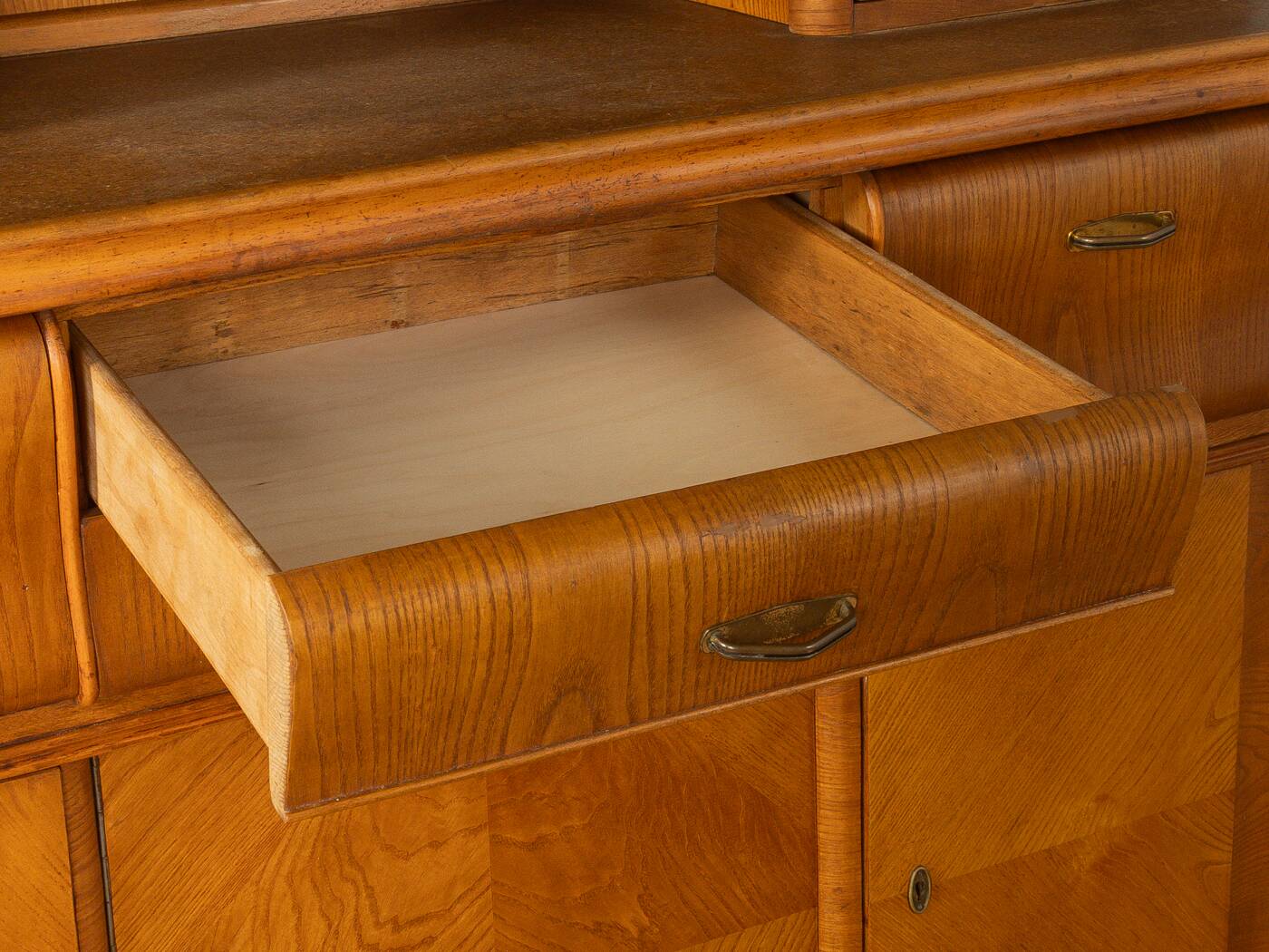 Armoire de cuisine Art Déco des années 1920