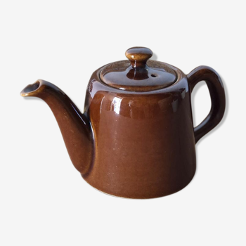 Sandstone teapot