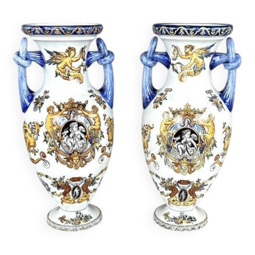 Pair of vases Gien, Renaissance Collection, 20th Century