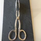 Silver metal mignardises pinch