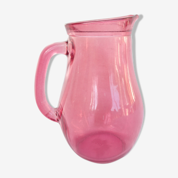 Vintage pitcher in pink glass 1l