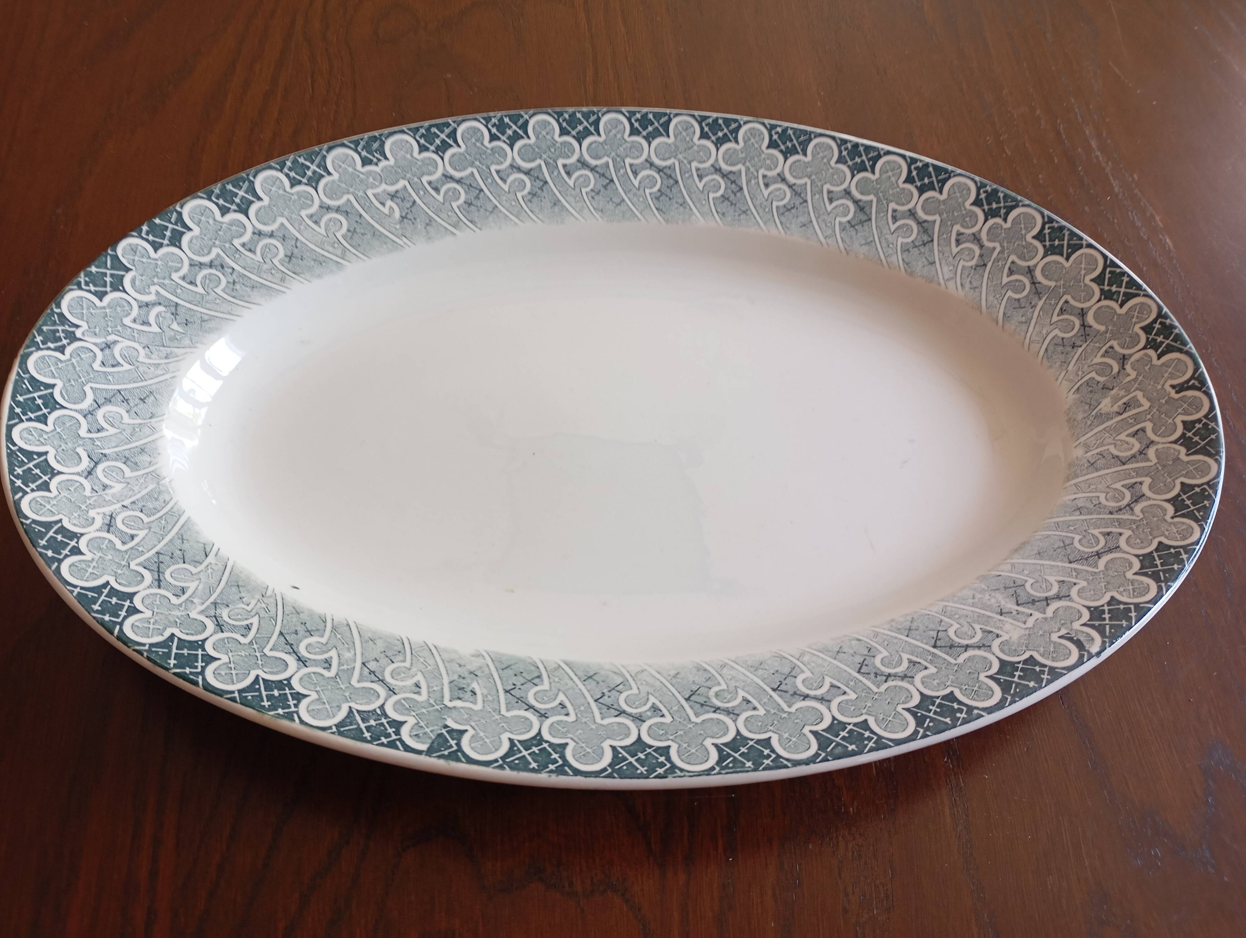 St Amand Hamage "Richelieu" ironstone dish