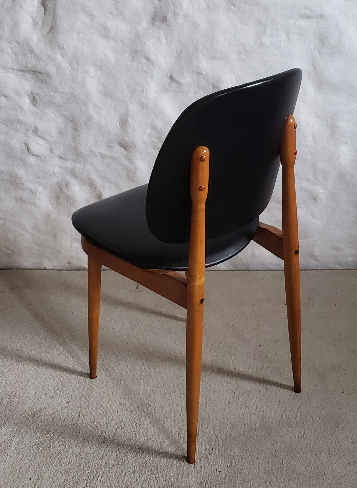 Series of 6 chairs Baumann Pegasus