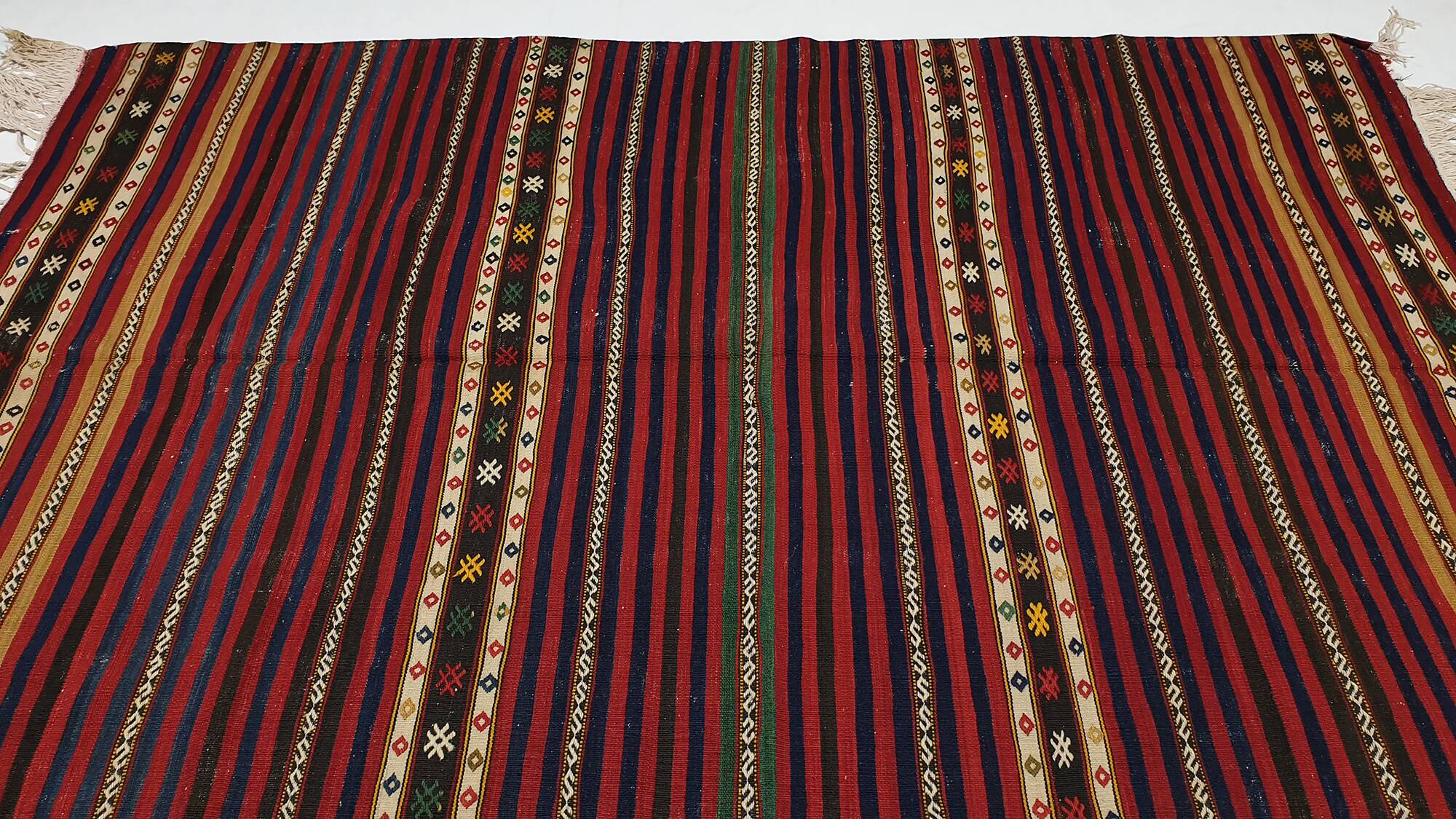 Turkish kilim rug, 208x142 cm, MYK-825