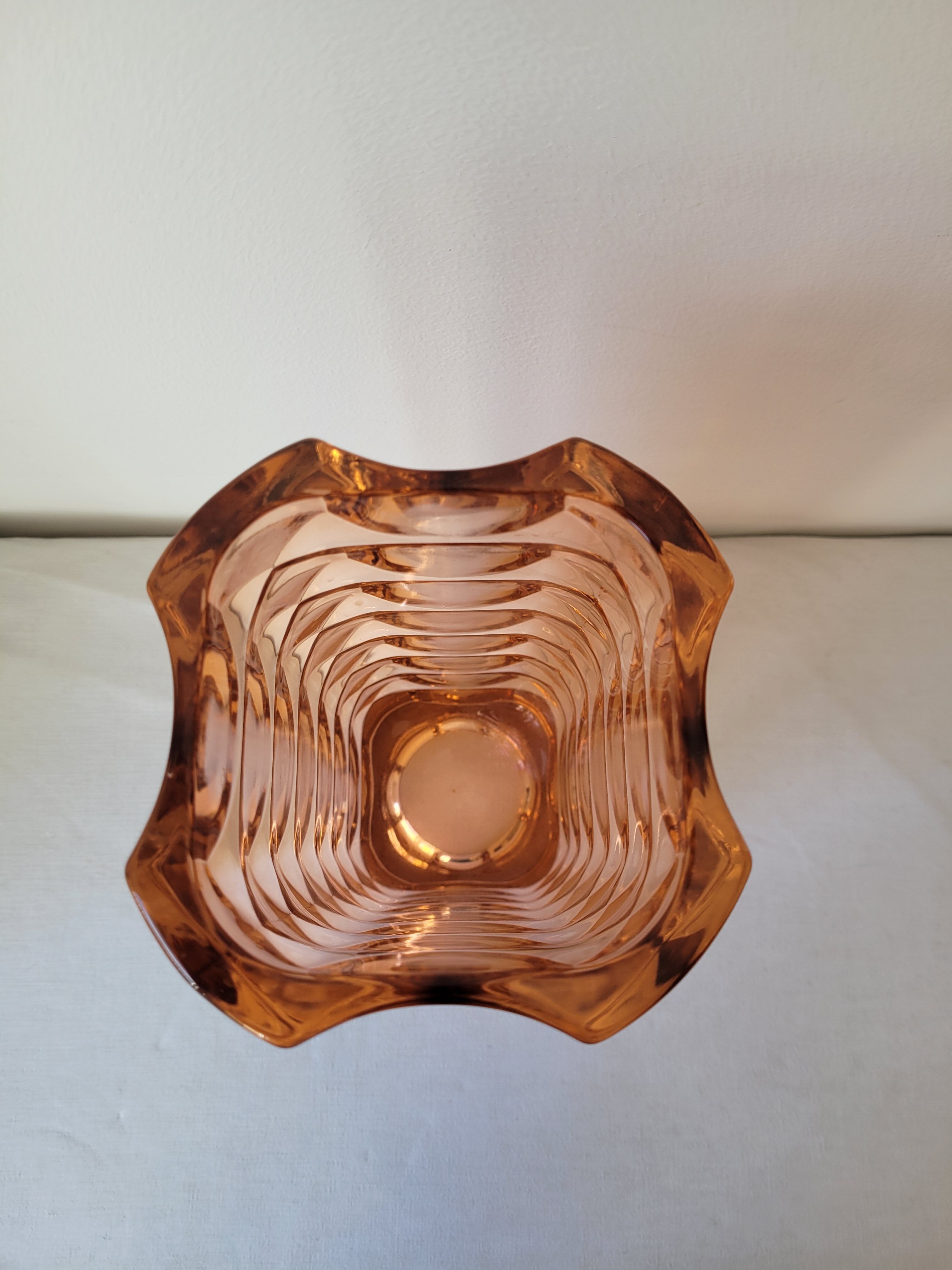 Windsor Rosaline Vase by Luminarc