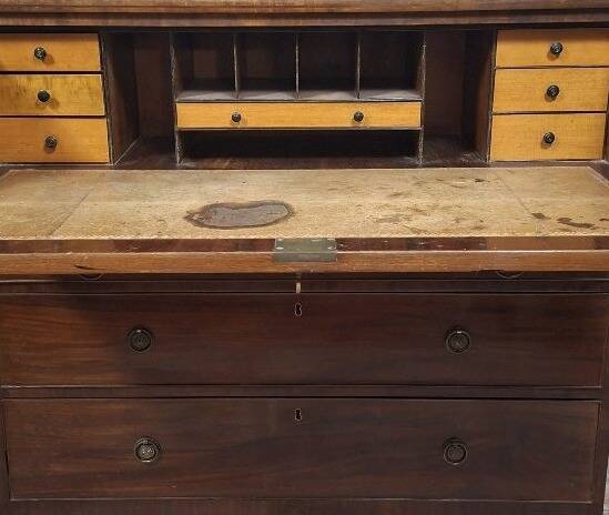 Commode-secrétaire Anglaise en acajou