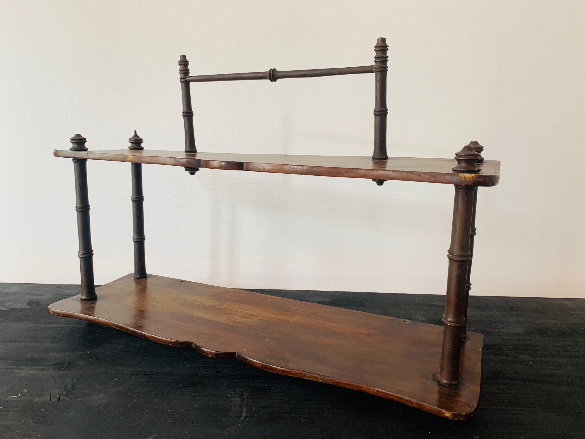 Small old shelf in wood and bamboo, 1900