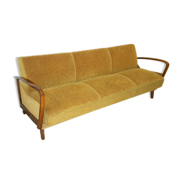 Scandinavian 50s/60s gold daybed canapé.