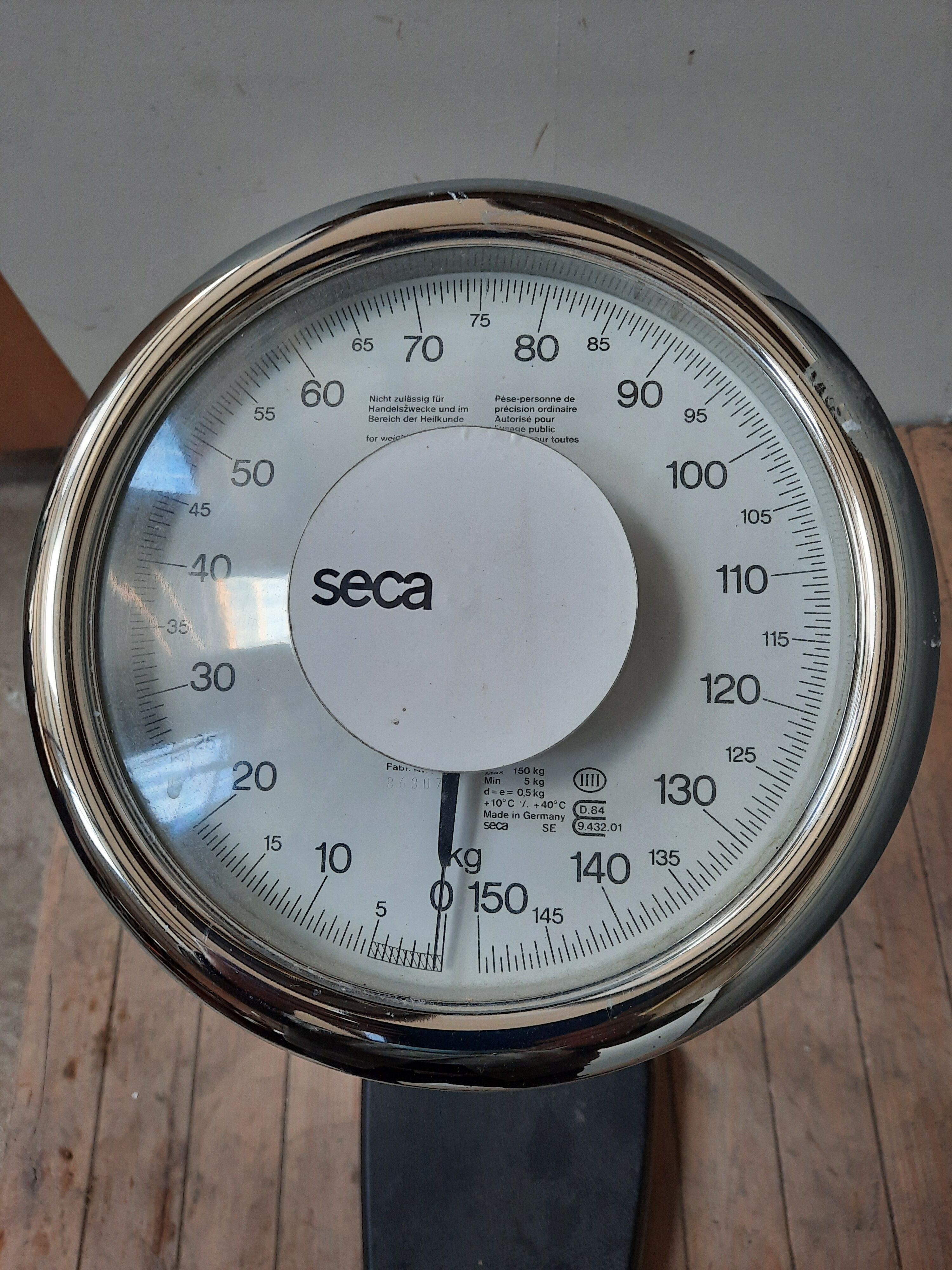 Seca pharmacy scale