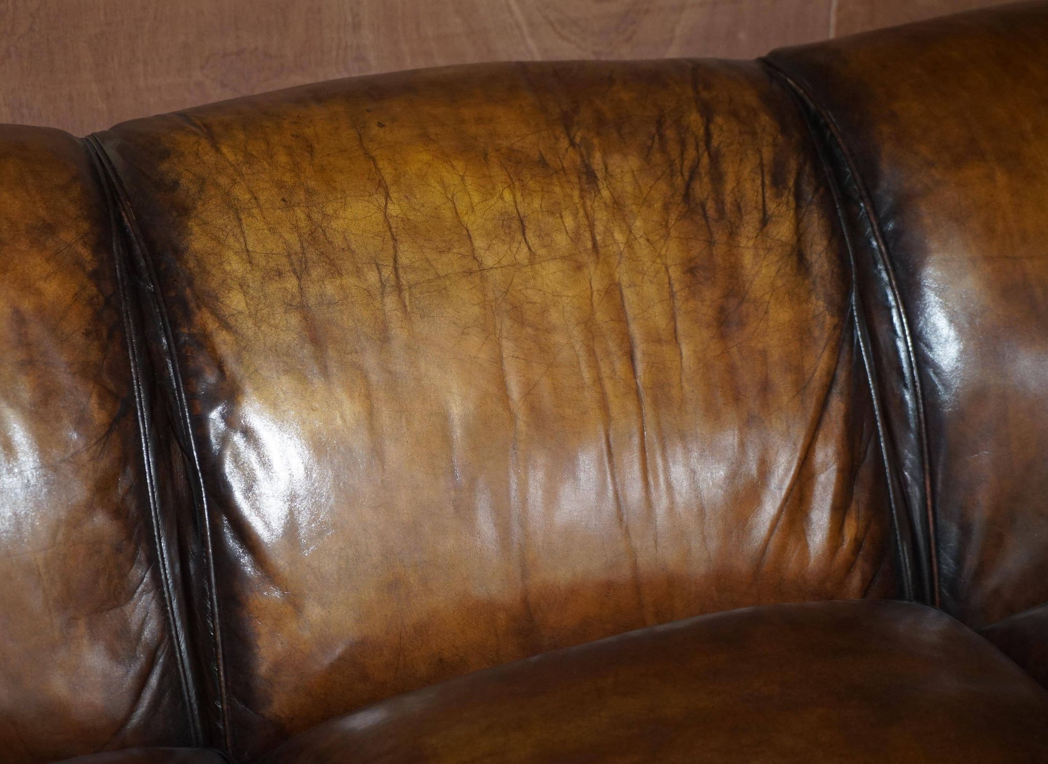 Howard & Son leather canapé, restored vintage, 3-seater