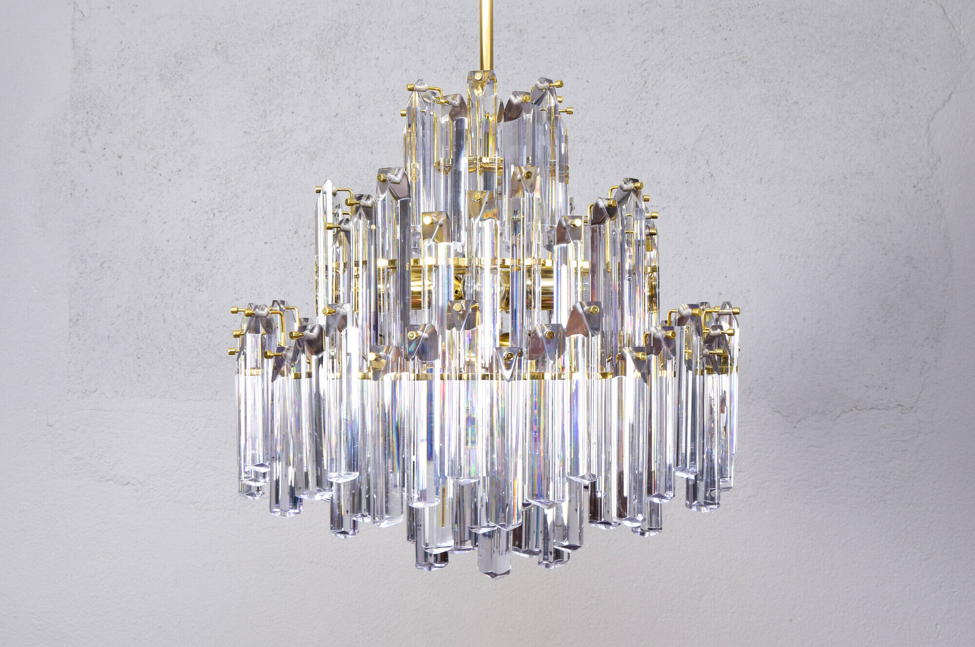 Large Venini Mid Century Italian Modern Triedri Murano Glass Chandelier