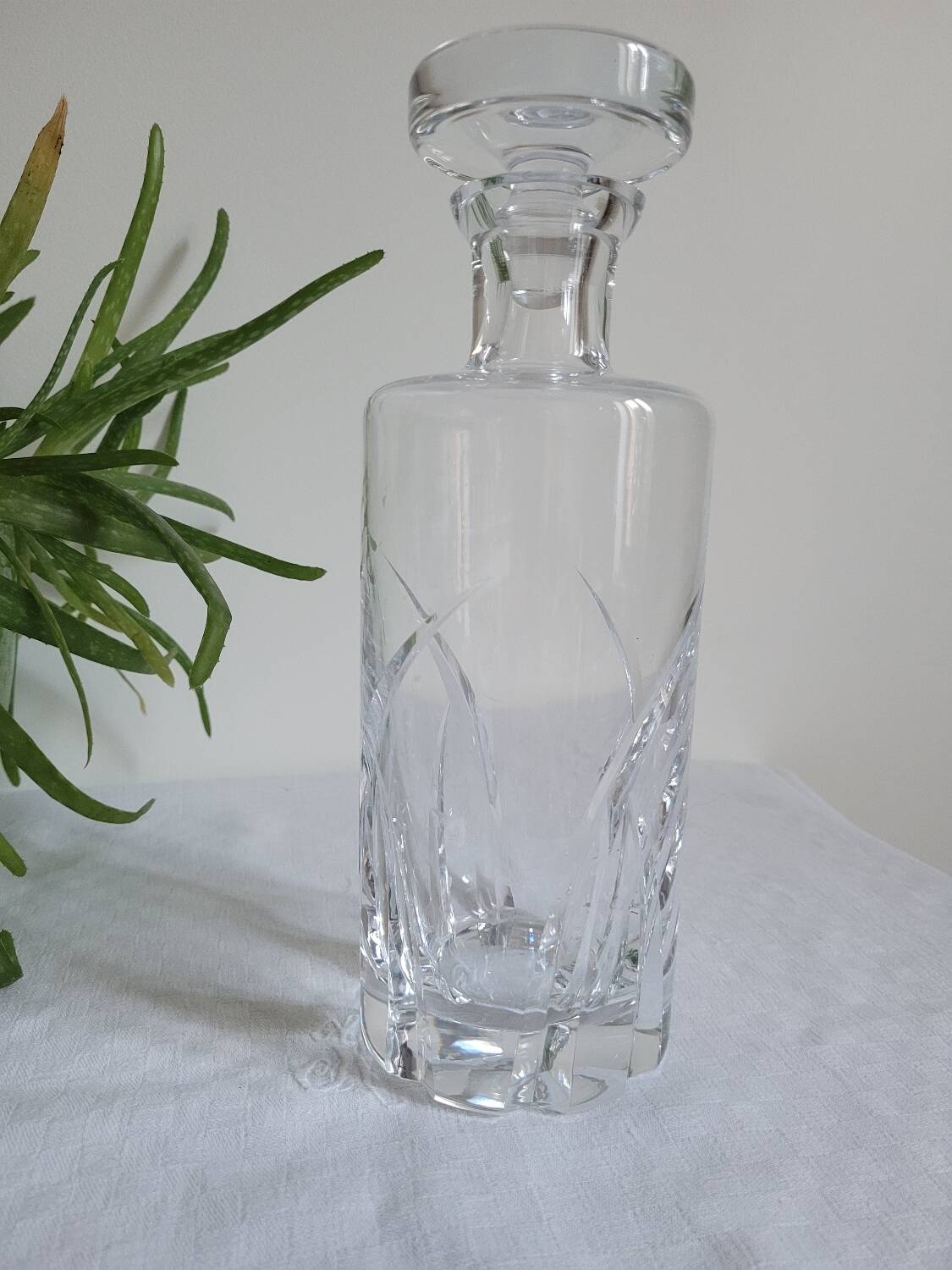 Crystal whisky carafe from Sèvres