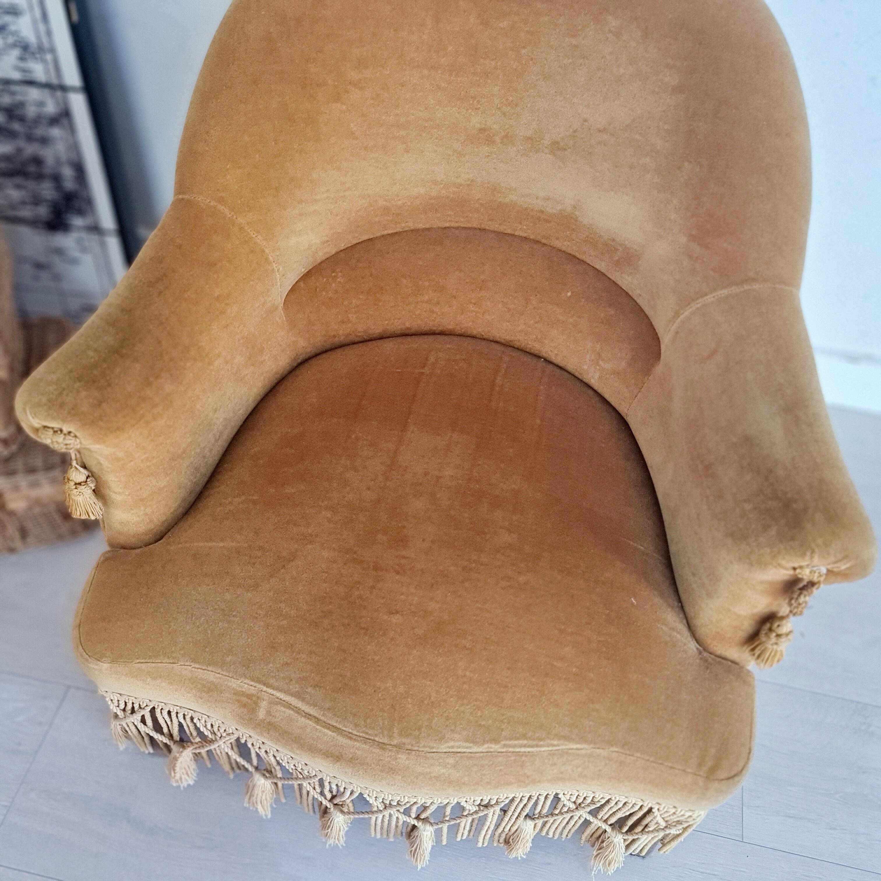 Golden yellow velvet toad armchair