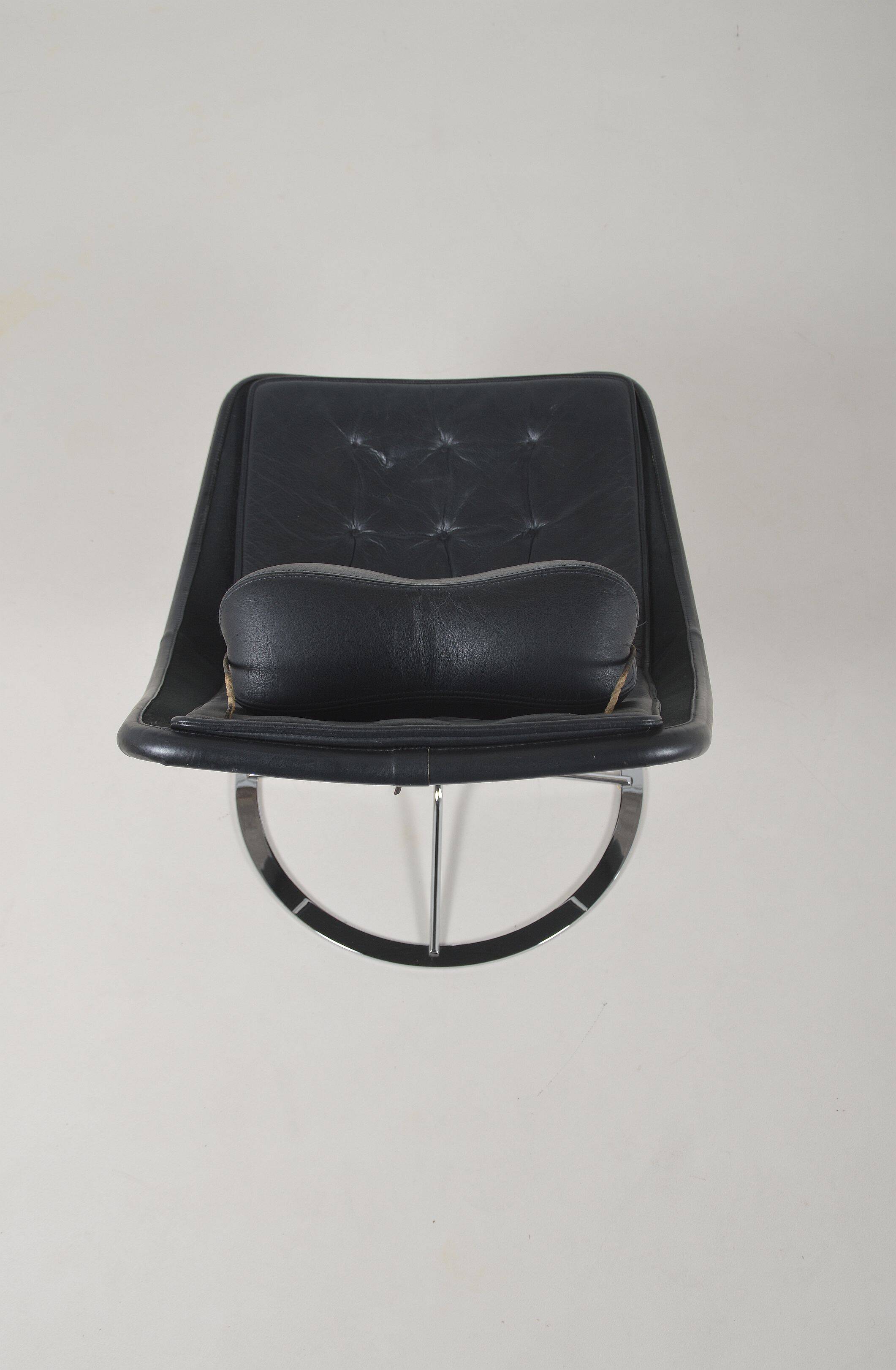 Swedish Jetson 66 armchair in leather by Bruno Mathsson for Dux