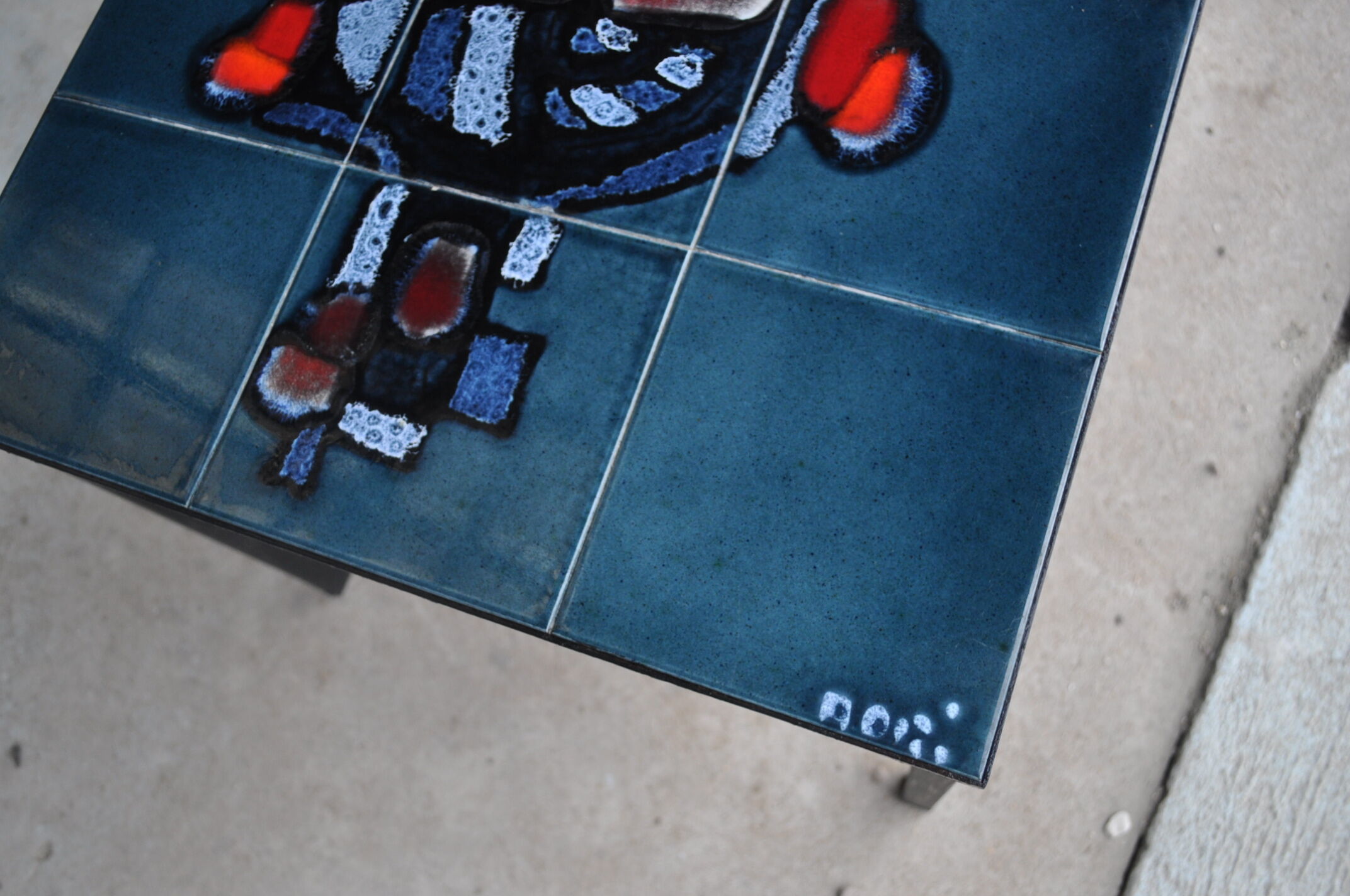 Vintage 70s coffee table.