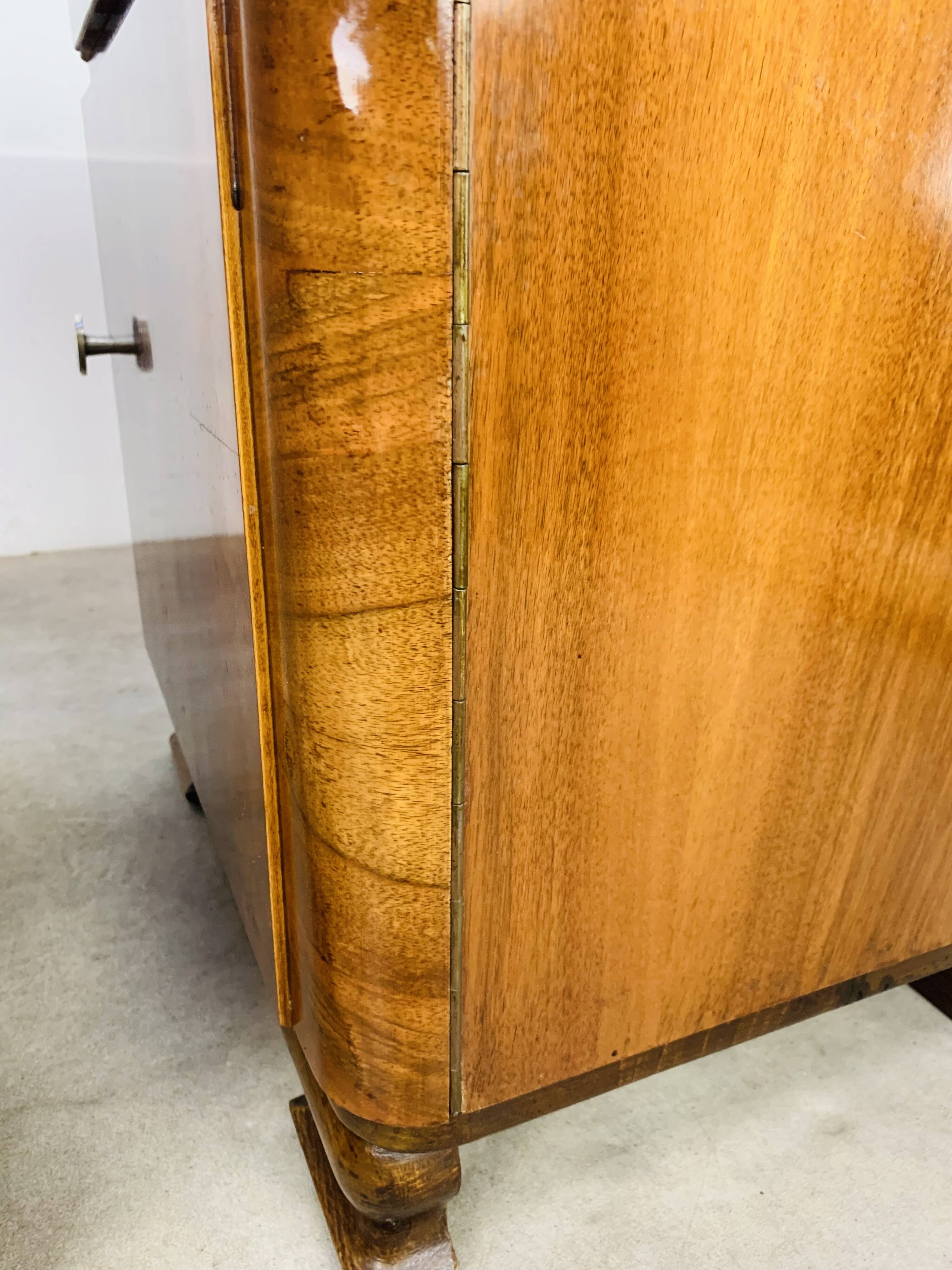 Pair of Art Deco bedside tables, 1930s