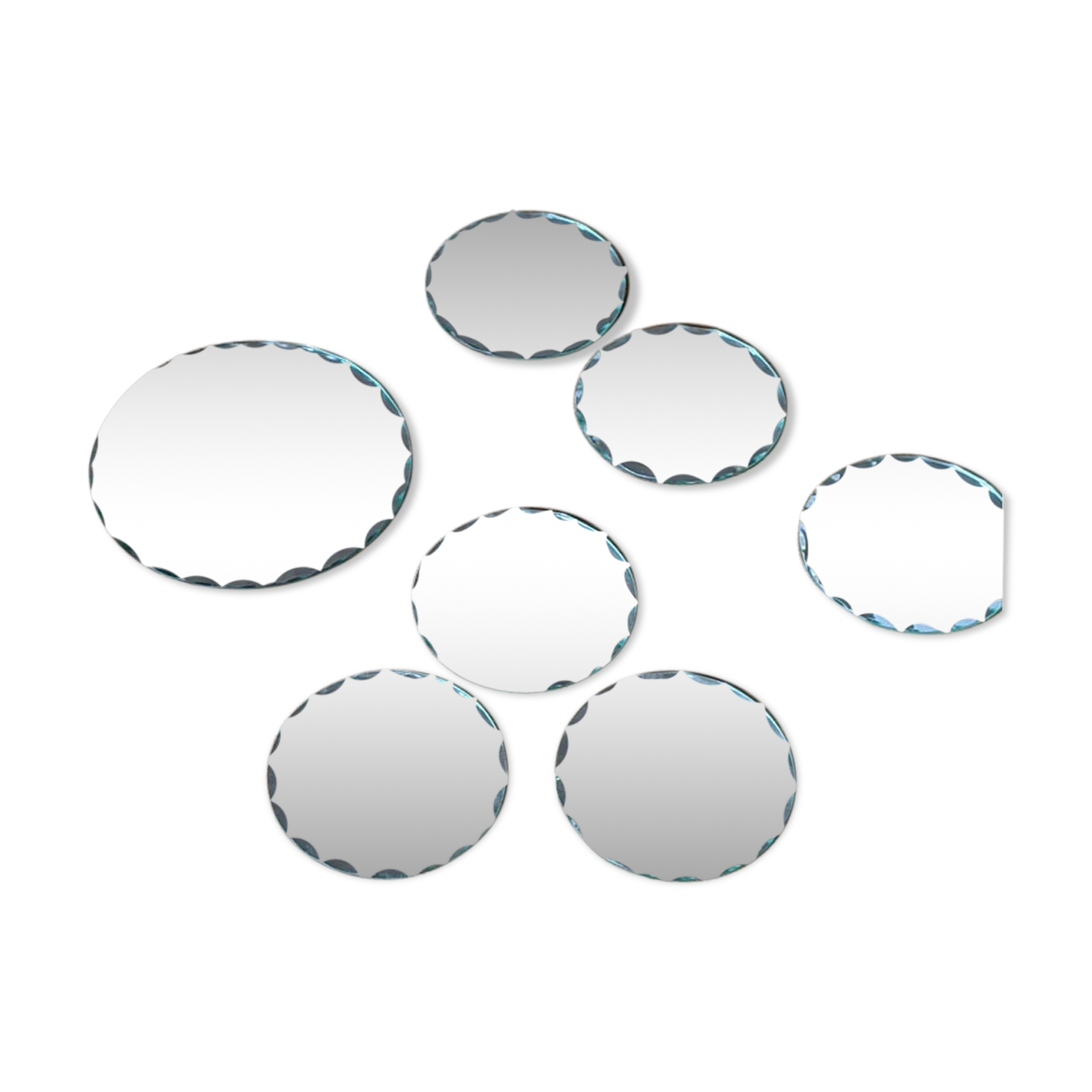 Under glasses and mirror bottle