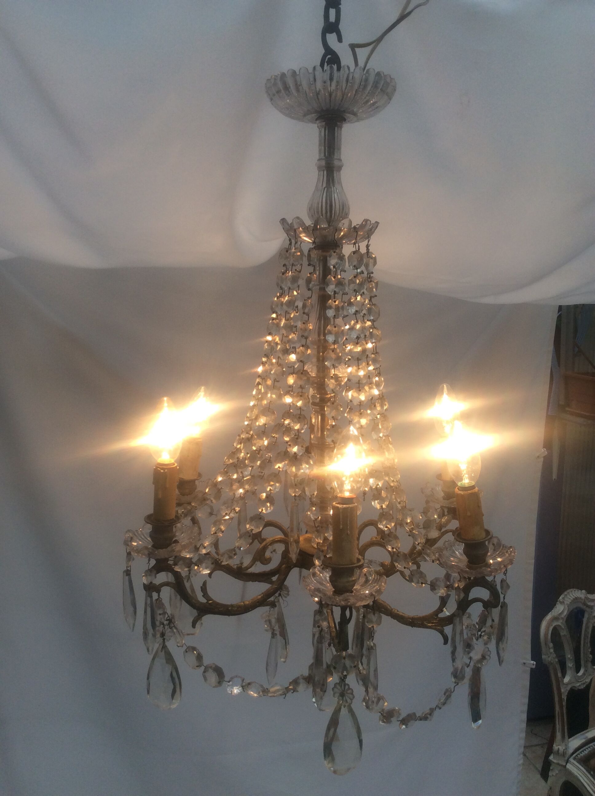 Chandelier in bronze and Crystal