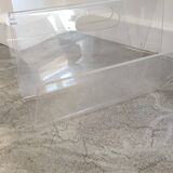 Porte revues en plexiglas transparent