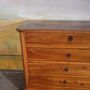 Petite commode Louis Philippe en noyer