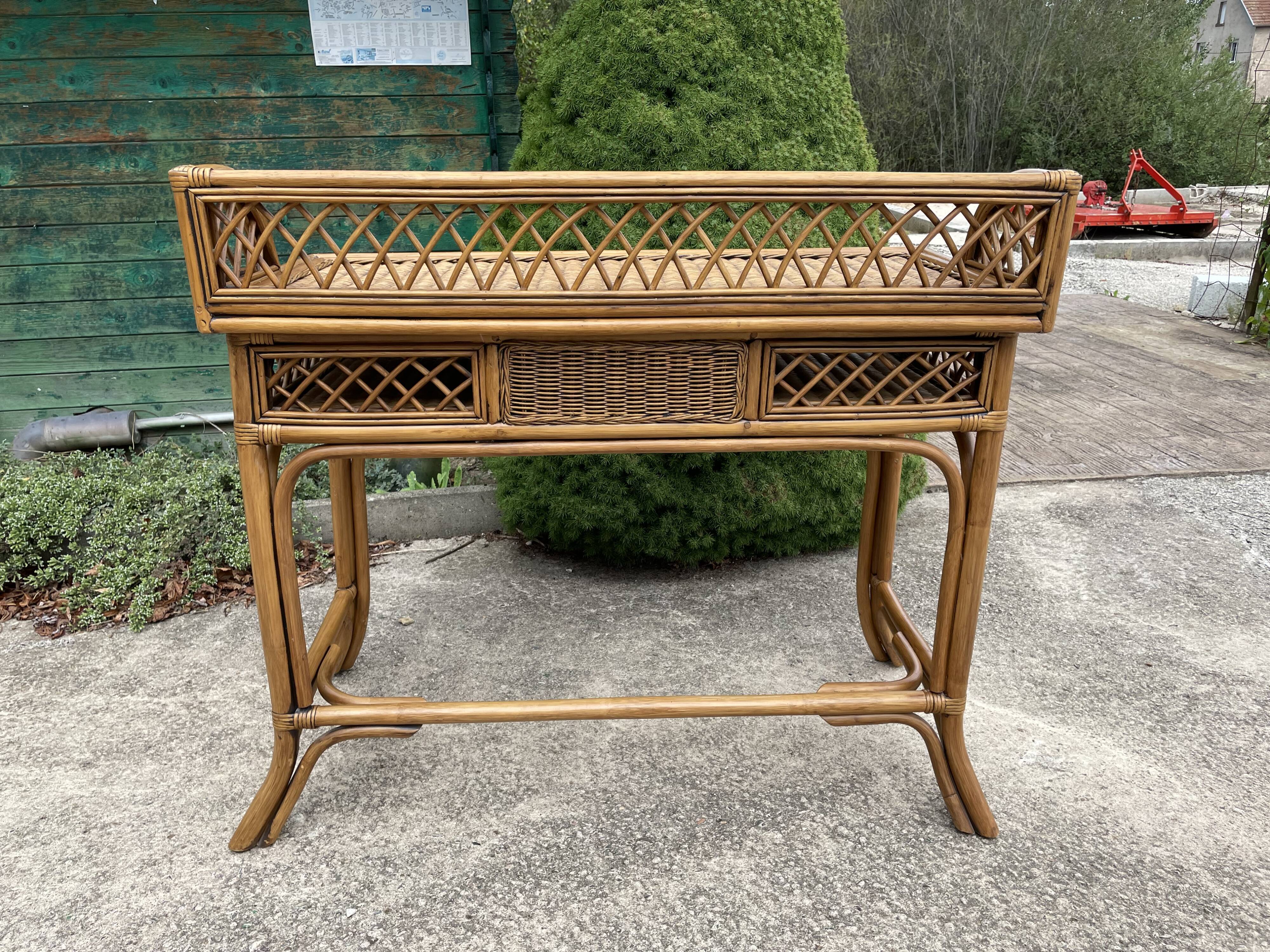 Rattan desk