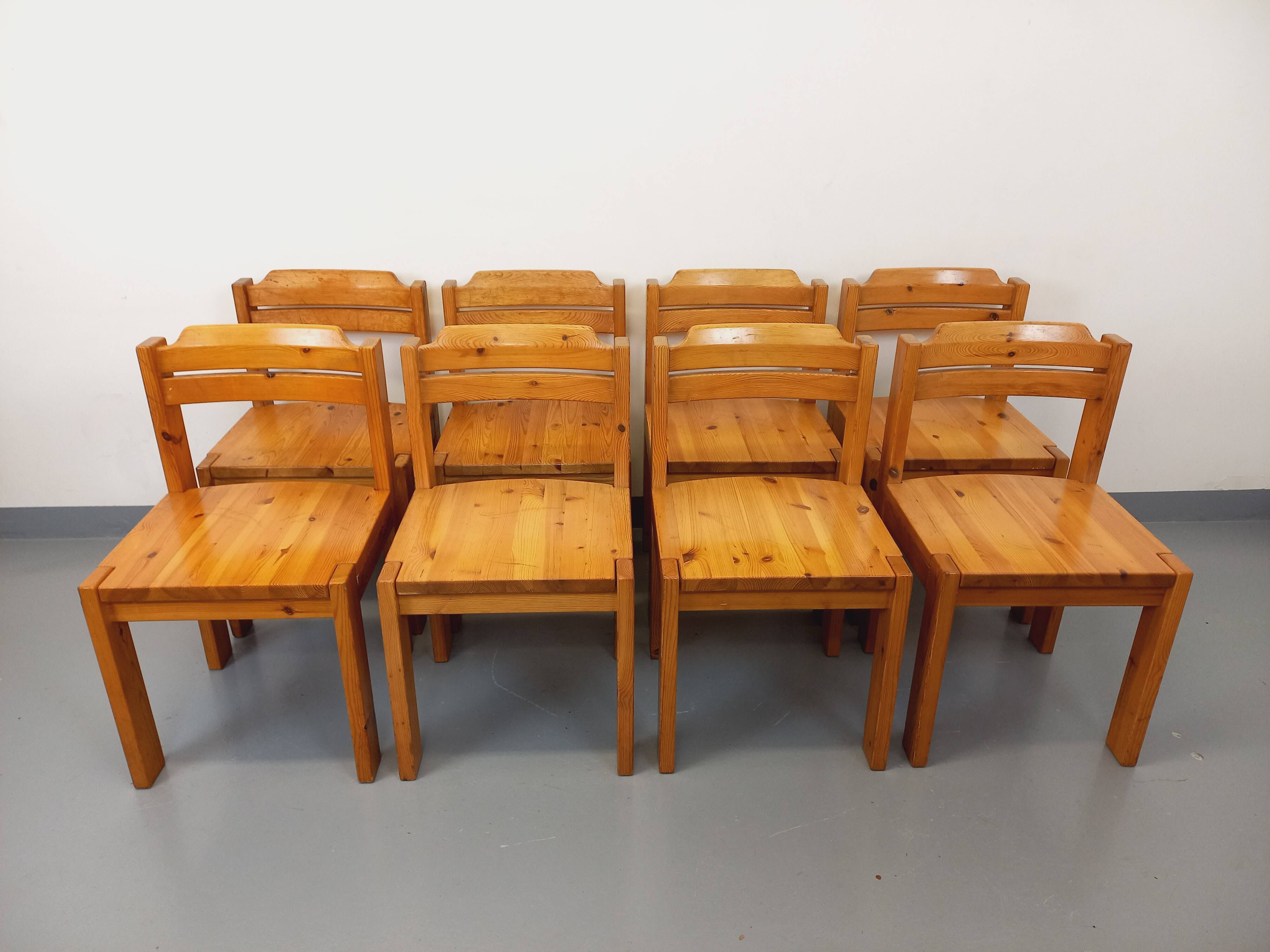 Set of 8 vintage Scandinavian chairs by Ilmari Tapiovaara for Asko in pine