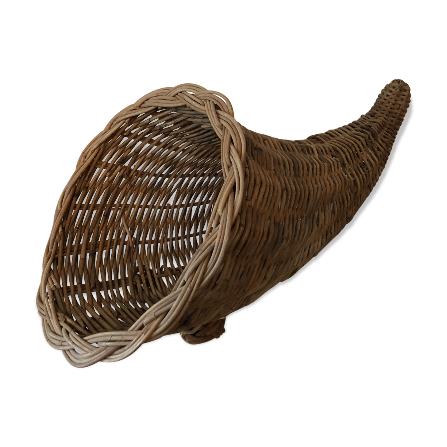 Vintage rattan basket Horn of plenty