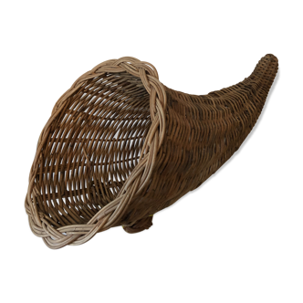 Vintage rattan basket Horn of plenty