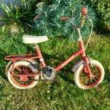 Children's bike