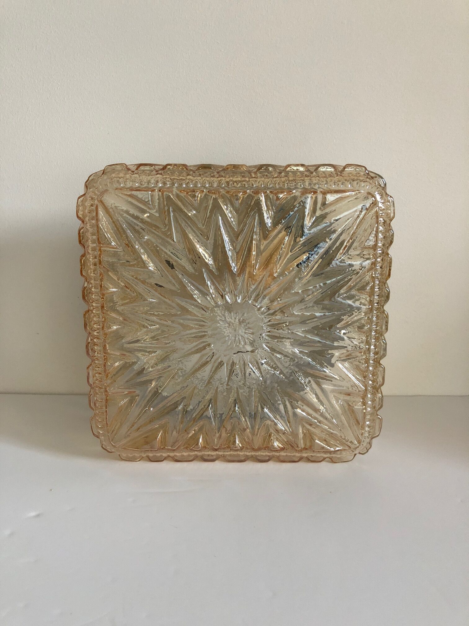 Iridescent square ceiling lamp