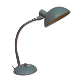 Articulated workshop lamp