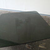 Table basse en verre fumé et chrome 1970