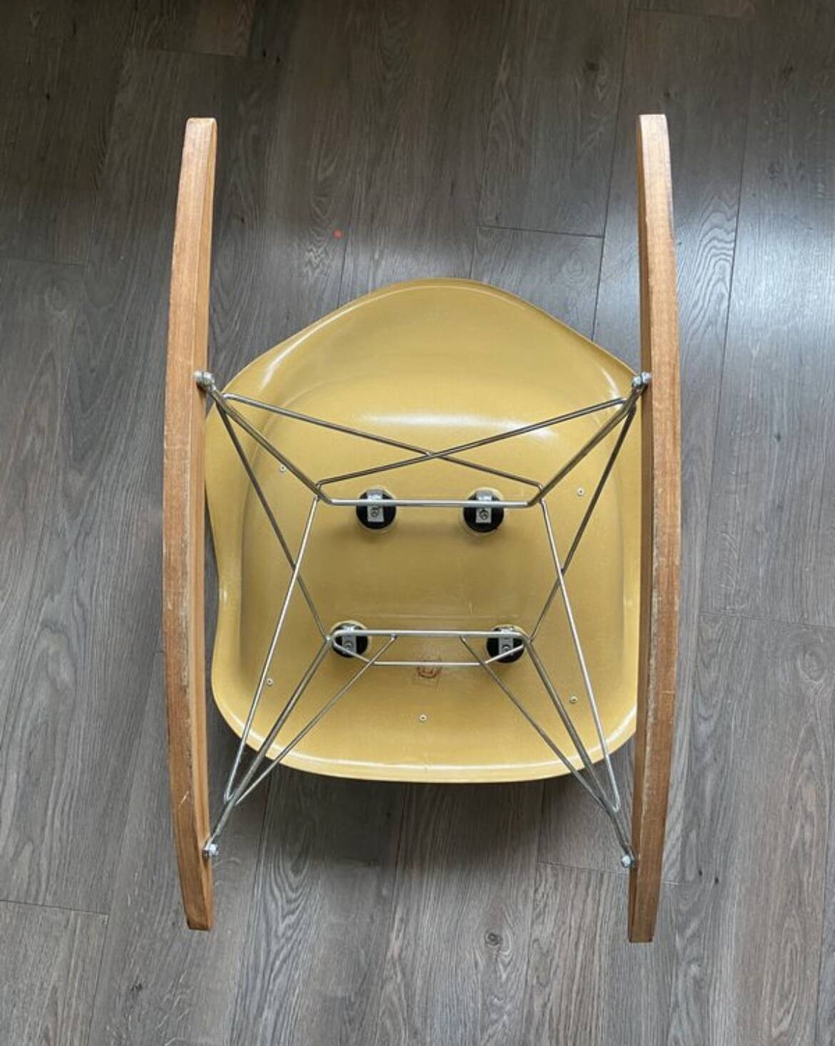 Rocking-chair charles et ray-eames