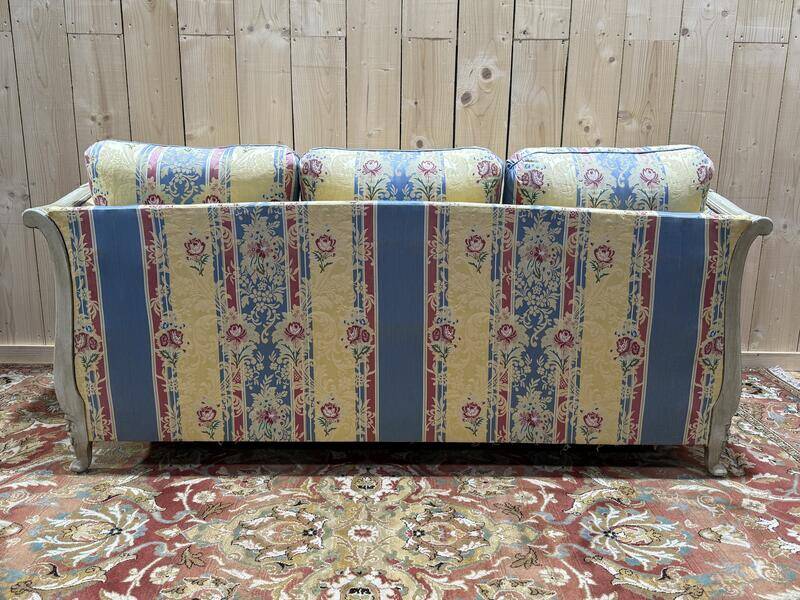 Canapé réchampi de style Louis XV