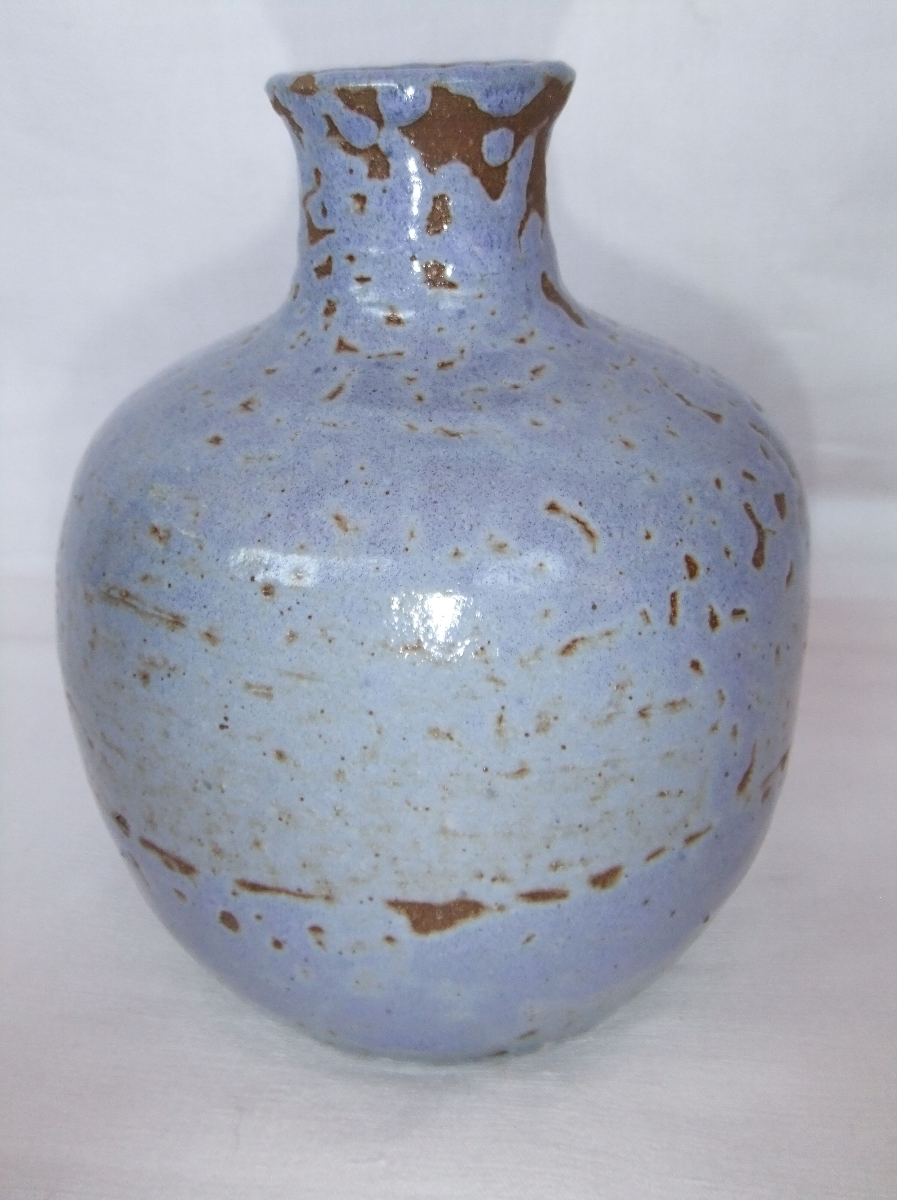 Vase boule céramique signée bleu Accolay ou autre 16 cm