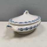 A very old Villeroy & Boch soup tureen. From about 1910-1920.