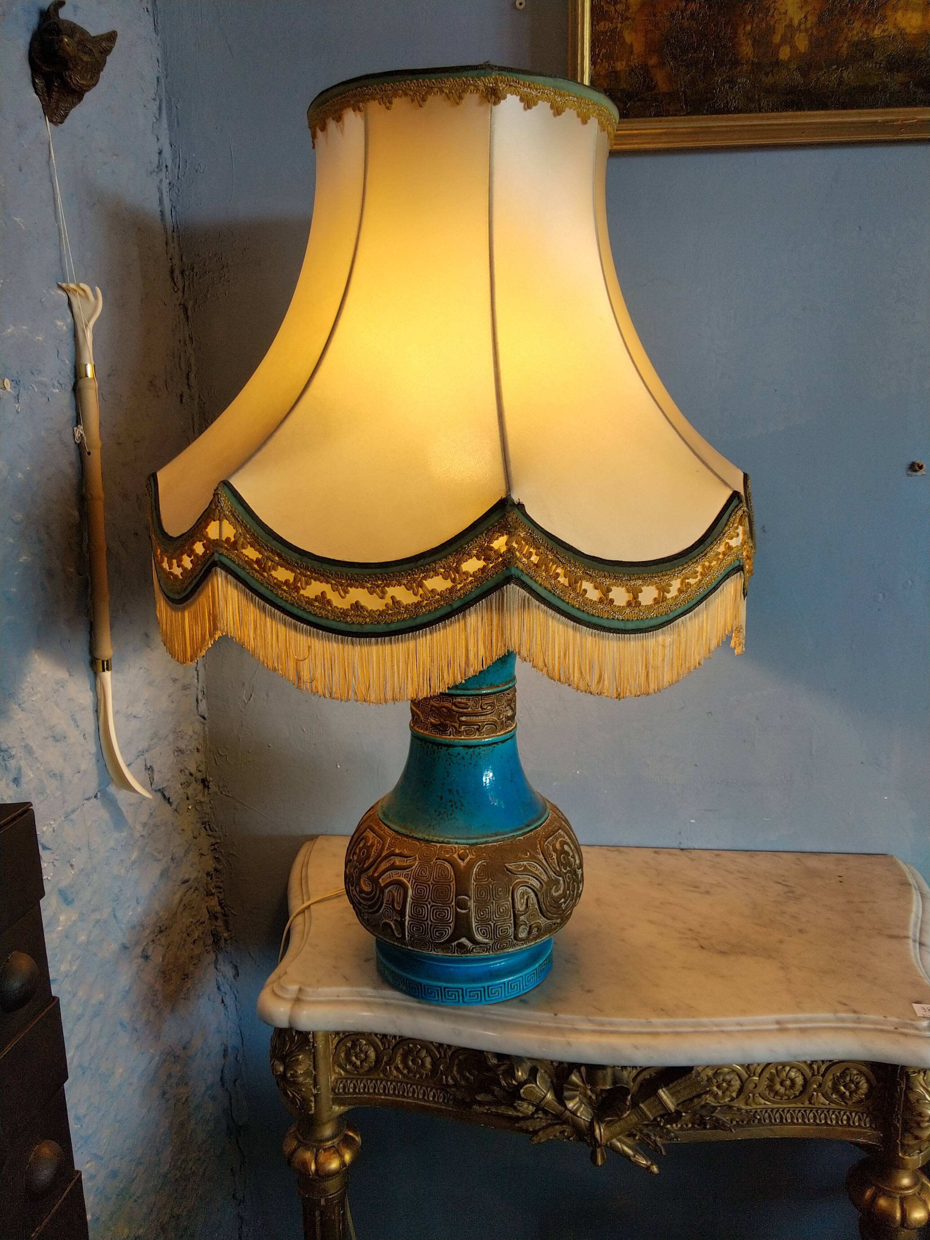 Ceramic lamp