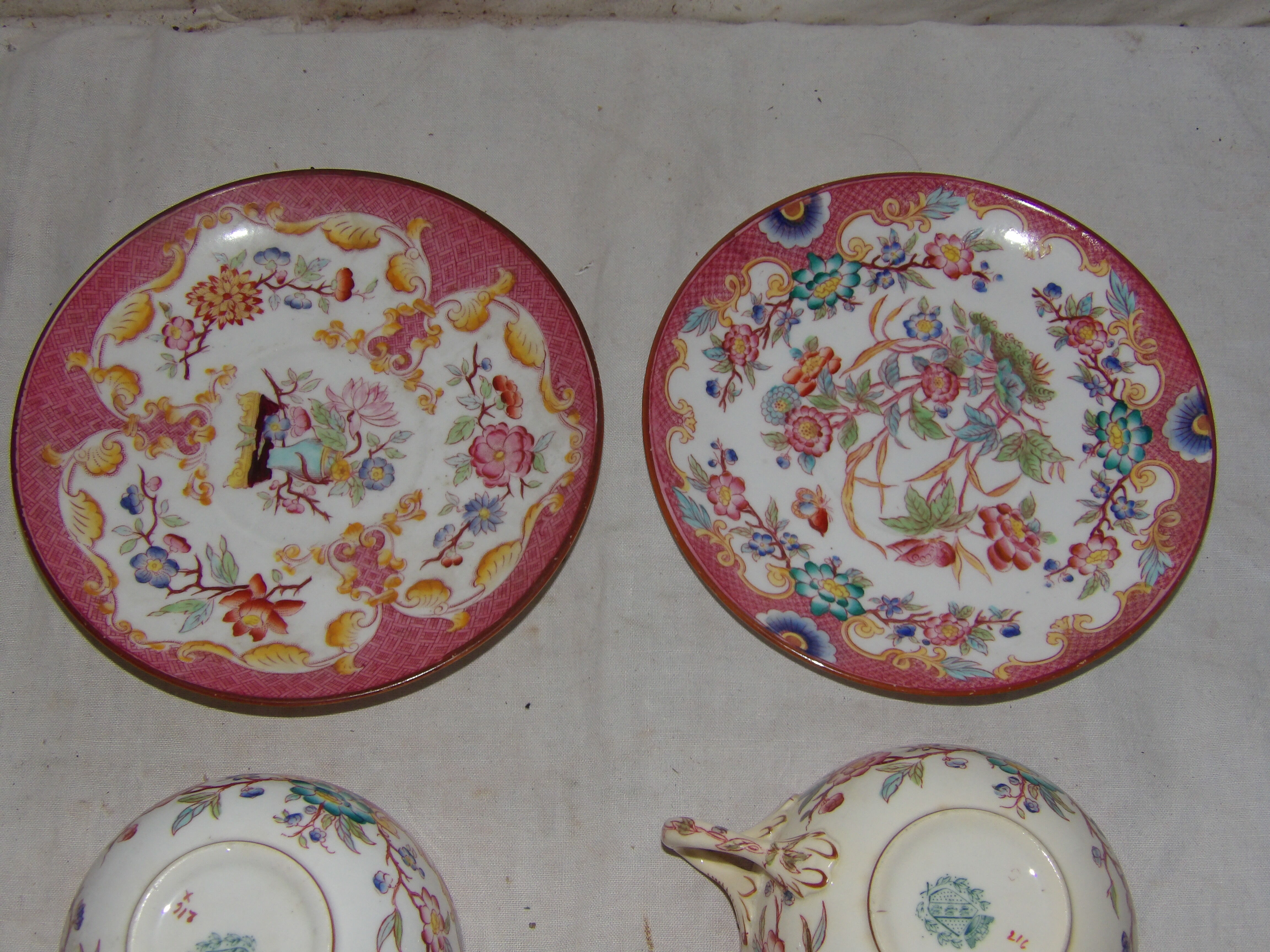 2 cups and under cups xix th, porcelain of sarreguemines, decoration " minton " stamp serial number