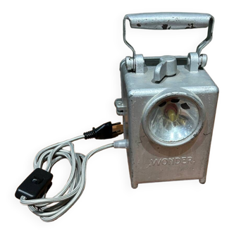 Agral type probe lamp