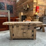 Old workbench