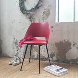 Red barrel chair