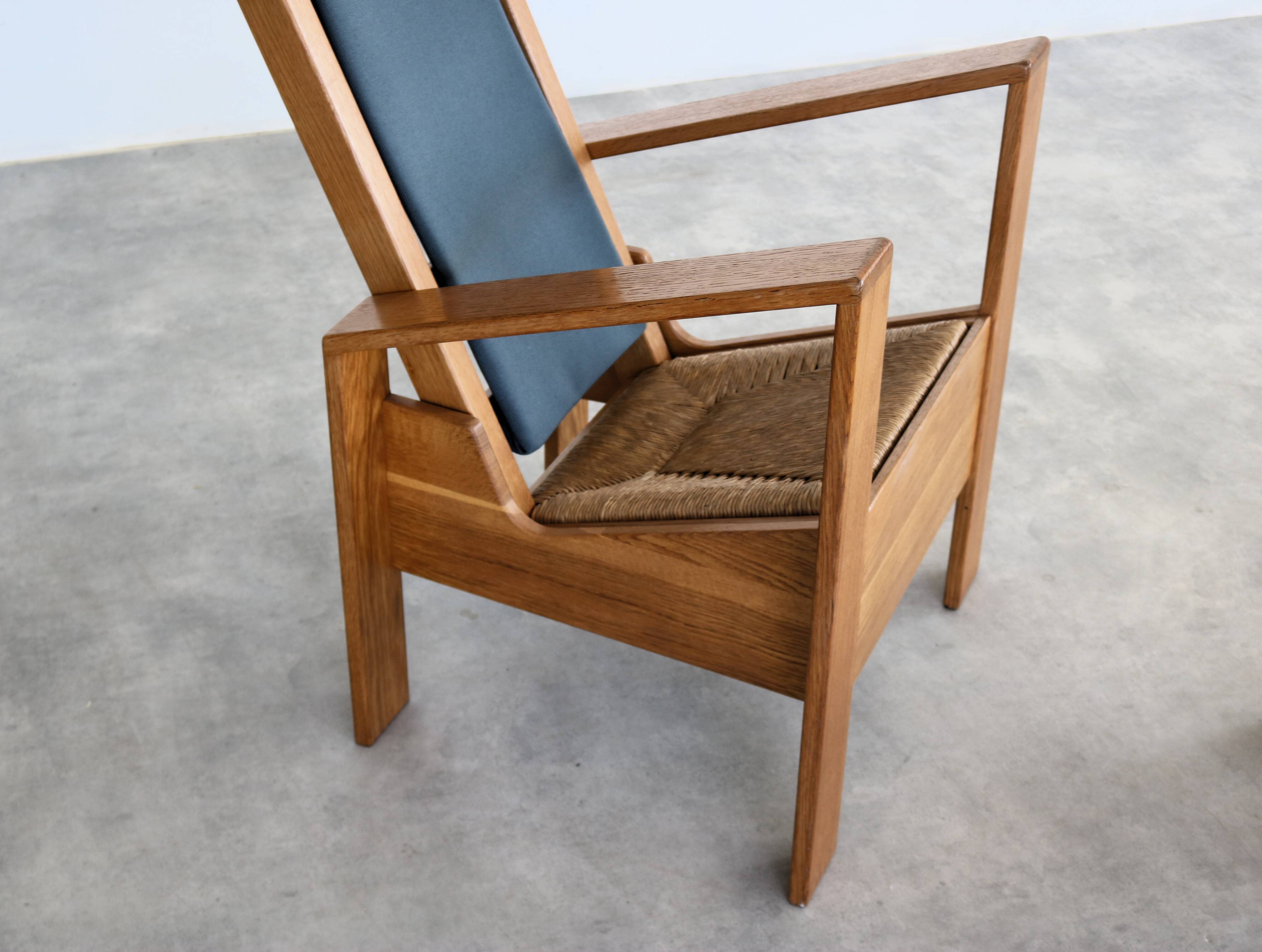 vintage armchair with side table | Wim Mulder | 1980s