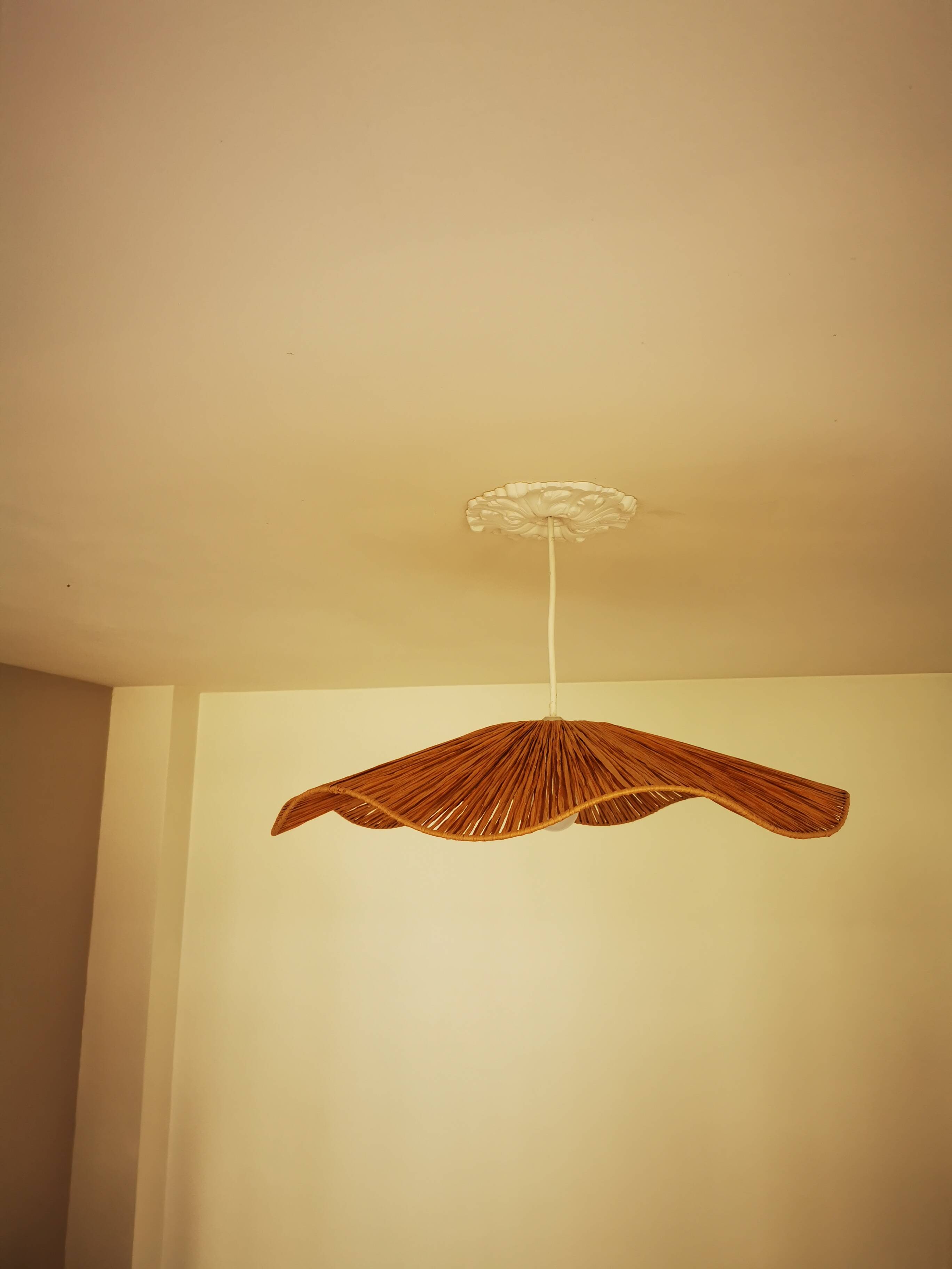 Suspension in raffia braided 65 cm