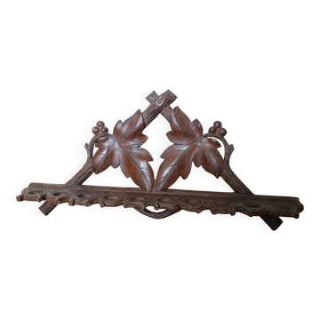 Porte pipes en bois sculpté