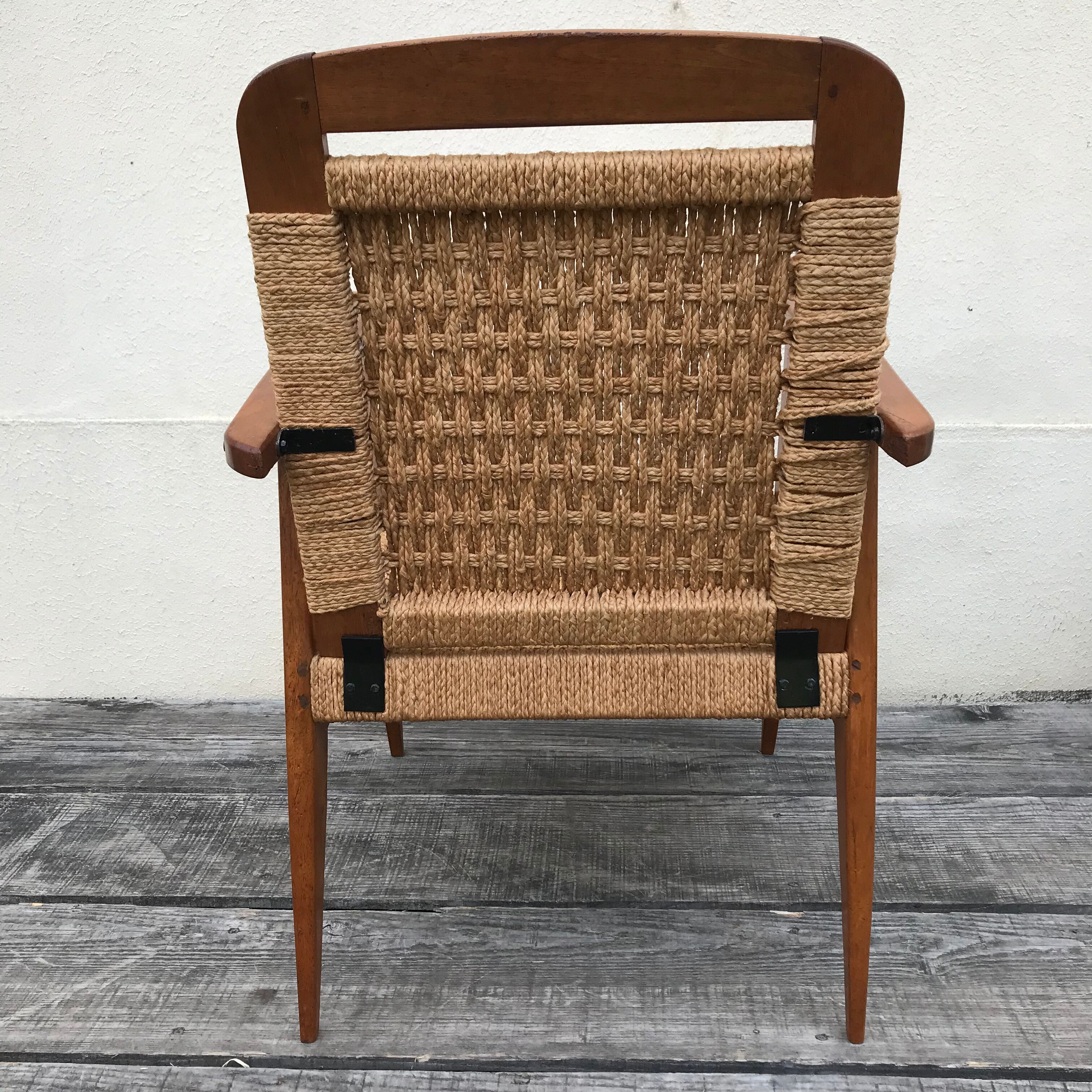 Vintage armchair 1940 in mahogany and braided rope