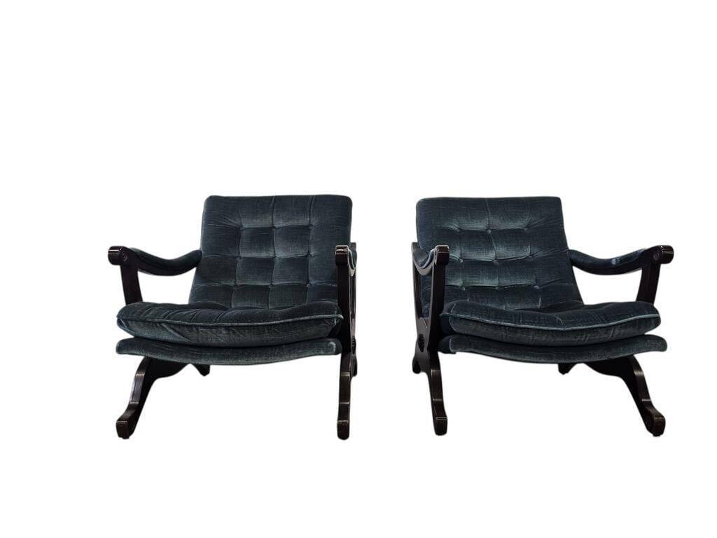 Set of 2 vintage blue armchairs / chairs / seats