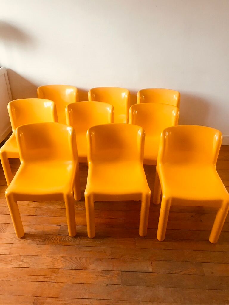 Neuf chaises 4875 de Carlo Bartoli pour Kartell