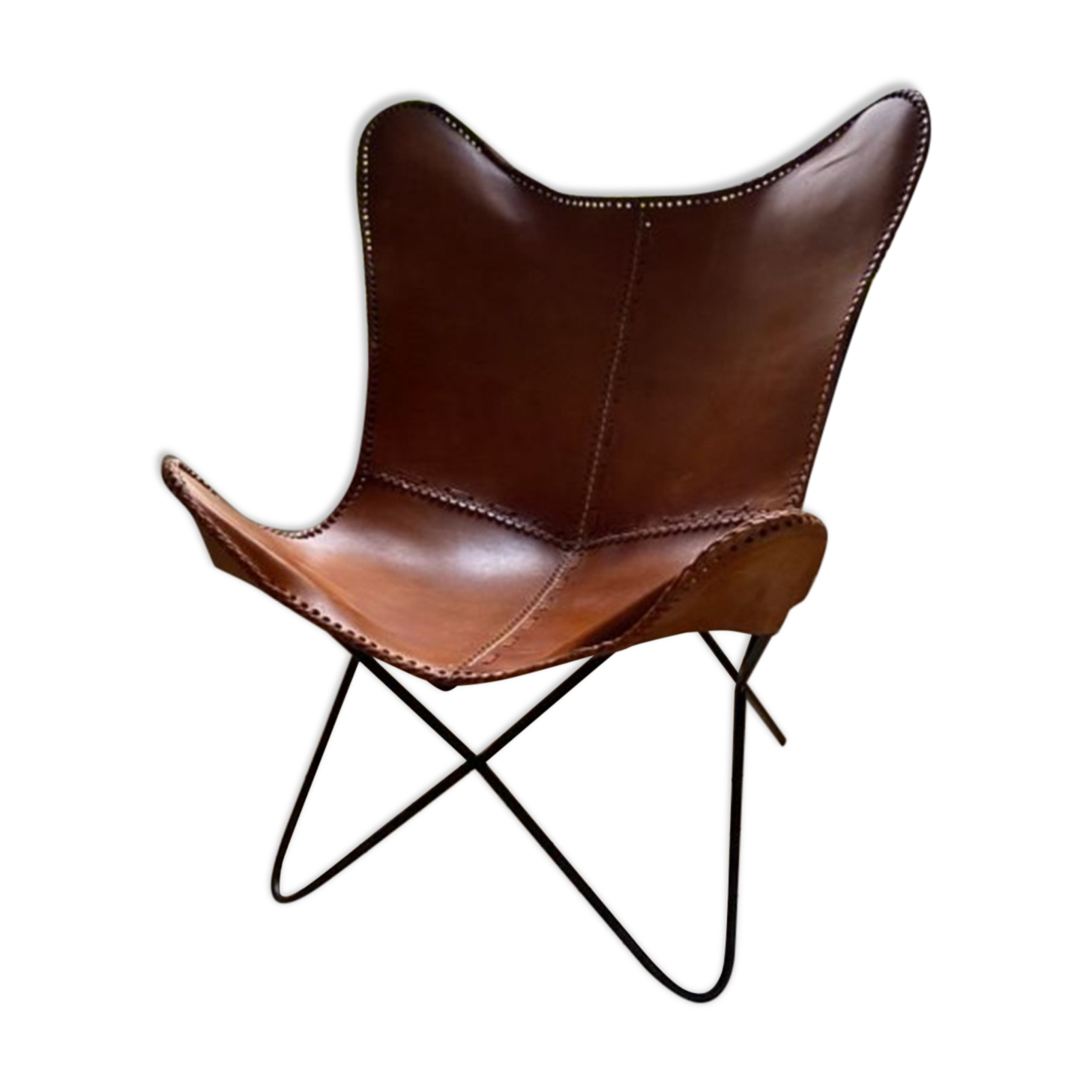 Butterfly armchair in cowhide crust