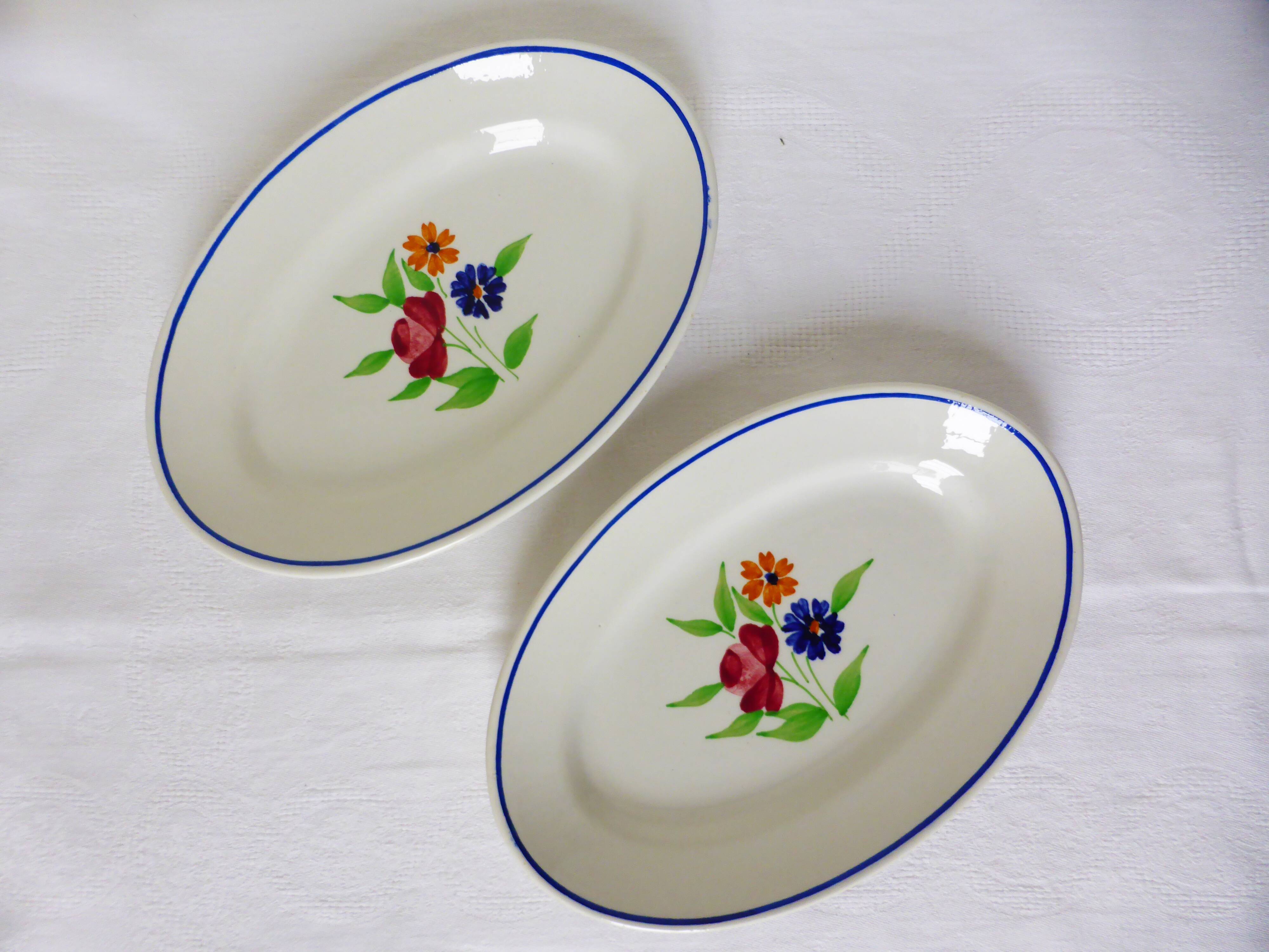 2 vintage Badonviller dishes
